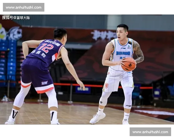 酒驾拒检后复出！前 CBA 榜眼周仪翔加盟 SBL 基隆黑鸢