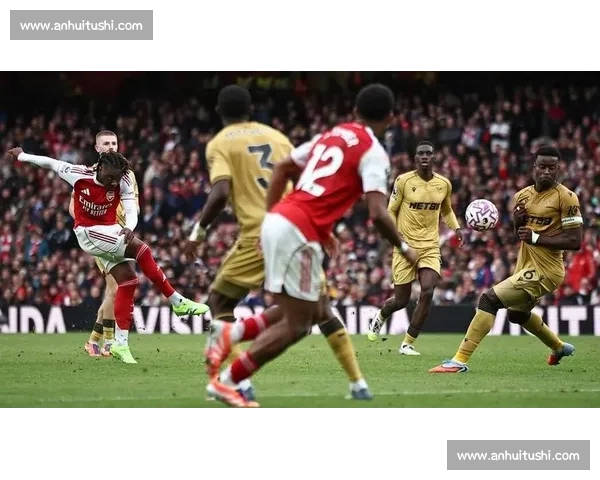 阿森纳 vs 水晶宫首发揭晓：拉亚亨德森领衔，埃泽战旧主